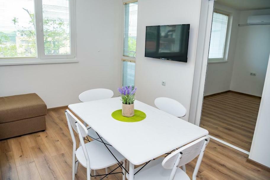Apartment Vazrozhdenska Veliko Tarnovo Exterior foto