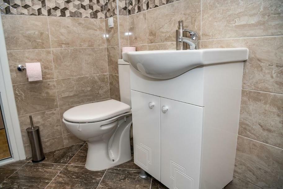 Apartment Vazrozhdenska Veliko Tarnovo Exterior foto